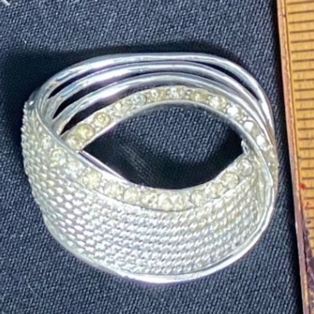 Silver Tone Textured Brooch Pin Clear Rhinestones Wide‎ Multi Band Statement